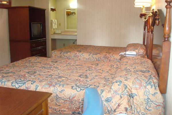 PARAGON INN HILLSBORO (Hillsboro)
